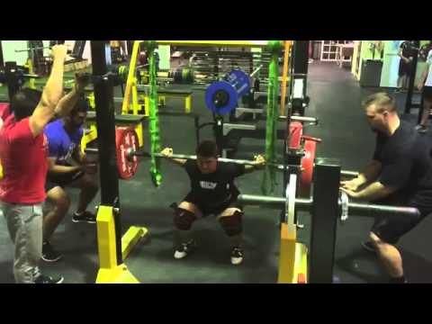 Kat Squats - 186kg x 3 (w)