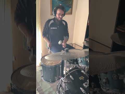 Flaviano Pennisi - Groove, suoni e fantasia