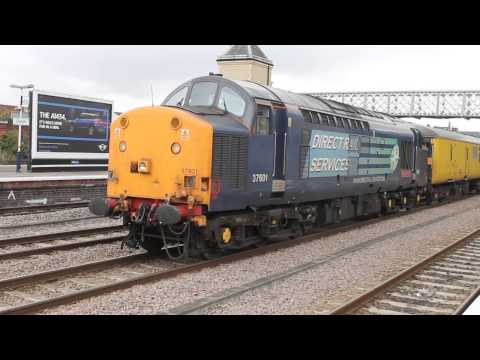 DRS 37601 'class 37 - fifty' and 37605 on a test train at Lincoln heading to Derby