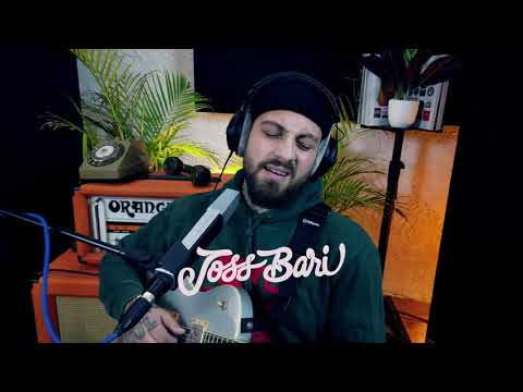 French Lova 🧡 Joss Bari