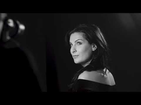 Deutsche Oper am Rhein - Spielzeitheft 2018/19 // Making of