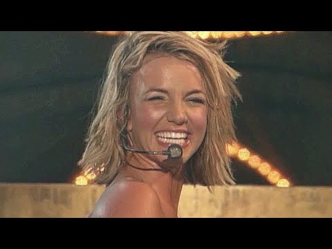 Thumbnail of the video: Britney Spears live in Hawaii - Crazy 2K Tour 2000 (Full Concert)
