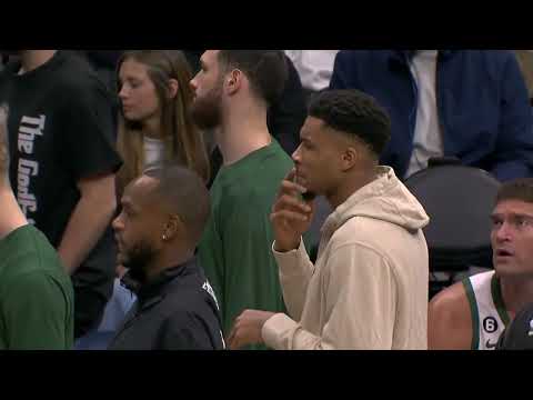 The Bucks bench reaction to Mason Plumlee hitting a lefty jumper 🤣