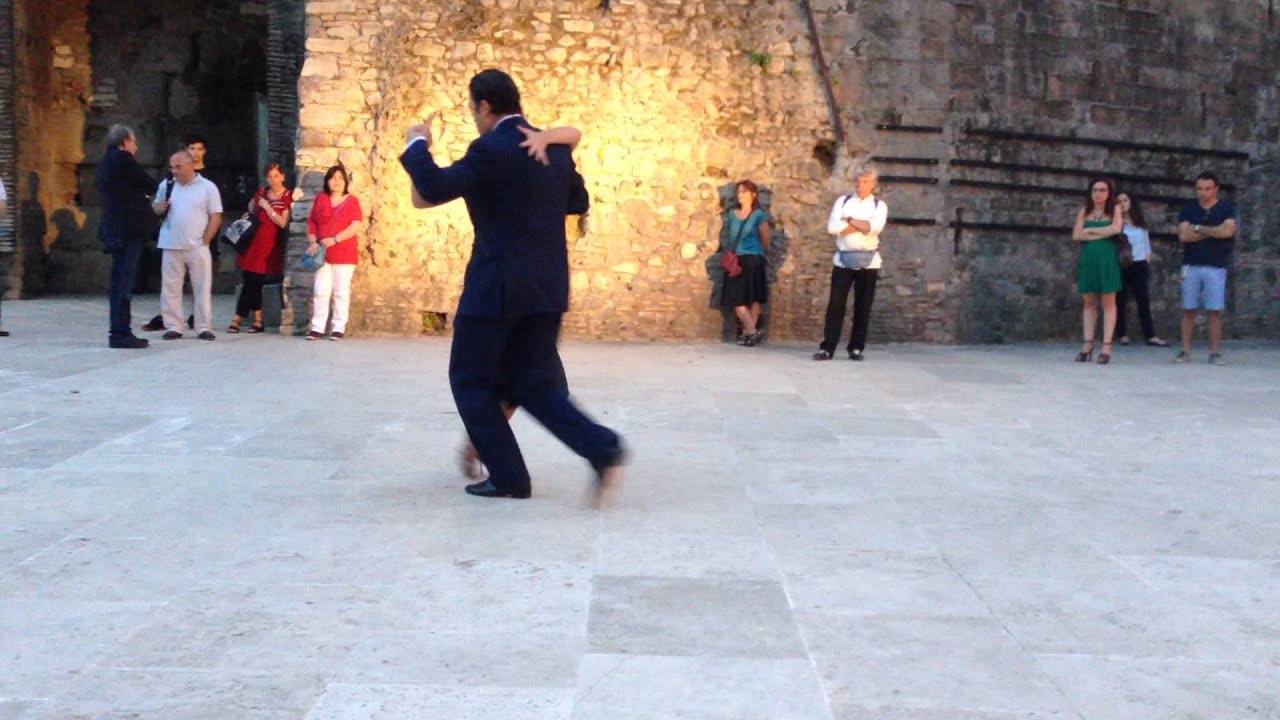 Mario Sette y Laura Casco Zorzon_Troilo_Garras Anibal Troilo