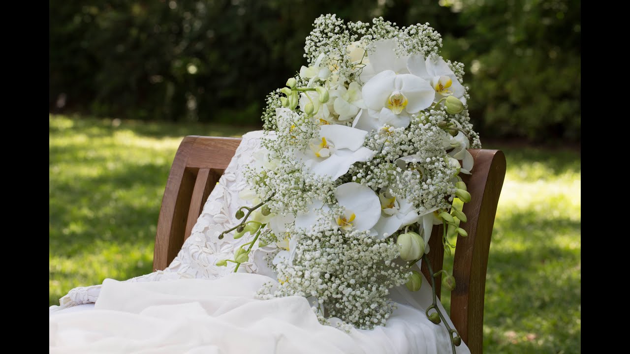 Step by Step Bridal Bouquet Tutorial -  Using Gypsophila Million Stars®