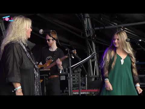 Judie Tzuke at Shrewsbury Folk Festival 2025