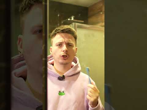 Мой сим, попавший в реальный мир из Симс 4 такой