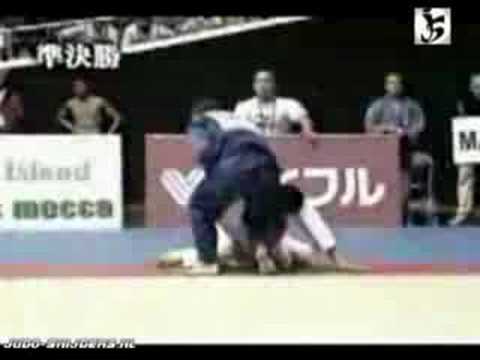 Judo 2002 Korea Asano (JPN) - Zokirov (UZB) [-60kg]