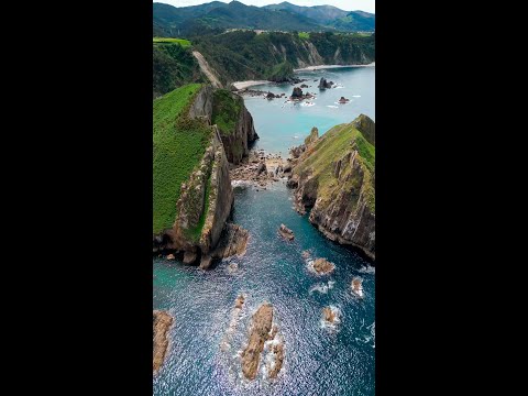 Silence Beach / Playa del Silencio (Asturias, North Spain) - Cinematic FPV 4K