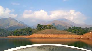 preview picture of video 'Wayanad - Banasurasagar Dam backwater speedboat'