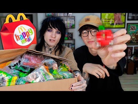 Unboxing Rare Vintage Happy Meal toys