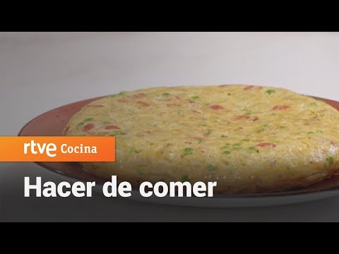 Cómo hacer Tortilla paisana - Hacer de comer | RTVE Cocina