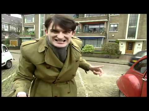 Koot en Bie -- Carla en Frank van Putten -- Auto inparkeren