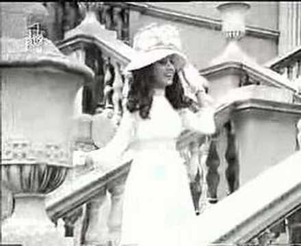 Esther & Abi Ofarim - Garden of my home