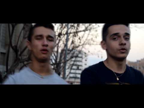 RISK Y ZESKU - BON VOYAGE