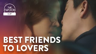 Download lagu Cho Jung-seok kisses Jeon Mi-do on a rainy night | Hospital Playlist Season 2 Ep 11 [ENG SUB] mp3