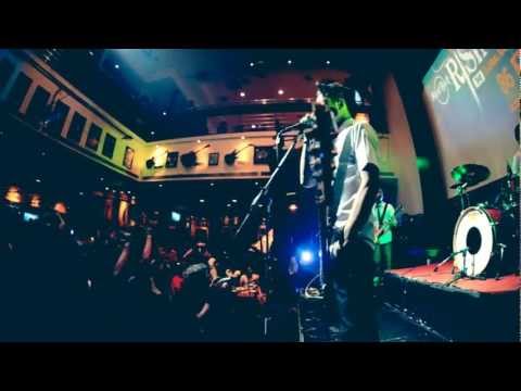 Snickers and The Chicken Fighter - Heroes (LIVE 27/02/12)