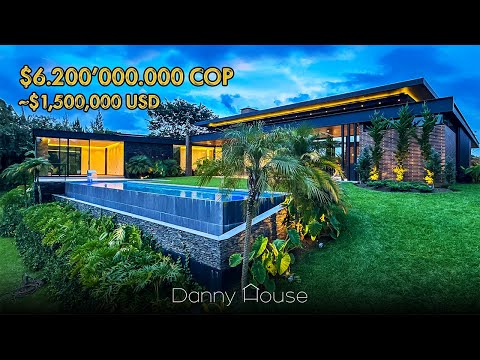 Luxury House in Llanogrande with Pool, View, and Modern Design | Info: +573217082339