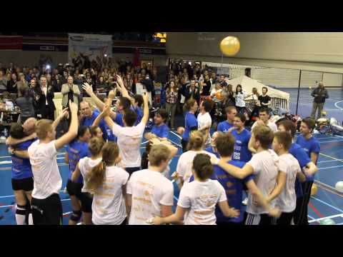 VVH breekt wereldrecord "Langste volleybalwedstrijd ooit" en zet dit op 100 uur