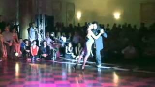 Mariano Chico  Frumboli y Lucia Mazer bailan Di Sarli, Bahia Blanca