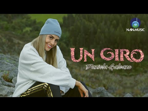 UN GIRO - Daniela Galeano (Official Video)