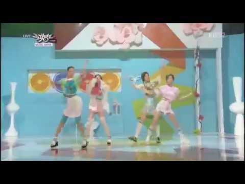 Red Velvet's "Booyah!" Compilation