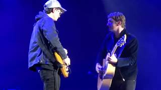 Rob Thomas -  "I Love It" (w/son Maison on guitar) - Atlantic City, NJ 1-17-20