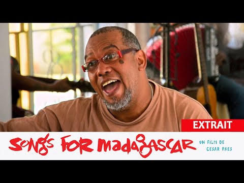 KALANGITA - Olombelo Ricky & Madagascar All Stars