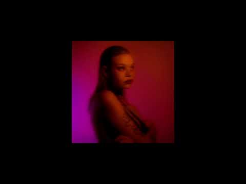 premiere | Stevie R & Parisinos Feat. Ellivia - The Way We Play | Azzur