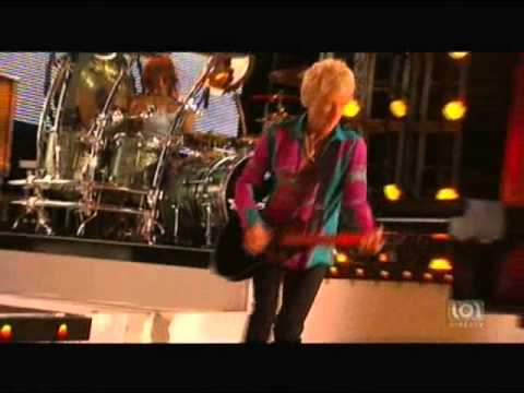 REO Speedwagon - Don't Let Him Go (Live - 2010)