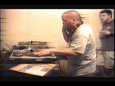 Shortkut Skratch Attack Radio