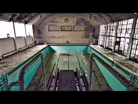 DIE GEISTER- SCHWIMMHALLE !!! 😱 (Leon vs. ApoRed)