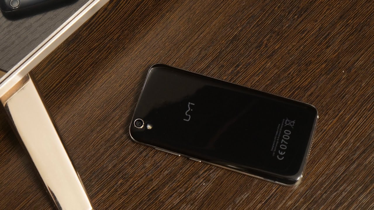 Смартфон Umi Diamond