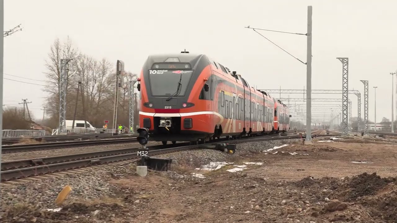 Штадлерские дизель-поездa на ст. Тапа / Stadler DMU's at Tapa station