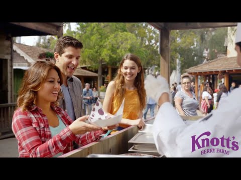image-Does the Knott's Berry Farm Hotel have microwaves?