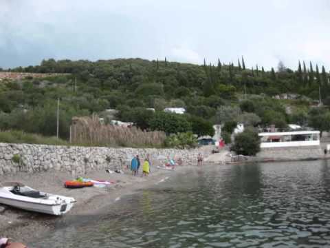 Mala Luka Molunat
