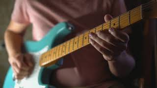 Video thumbnail for 1987 Fender AVRi '57 Stratocaster Neck + EJ body and Pure Vintage '59 Pickups by Vlad H