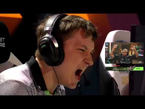 Nadeshot Gets HYPED After Watching Mercules INSANE 1v3 Clutch!