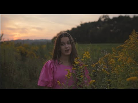 Oliwia Fiołek - niezapominajka [Official Music Video]