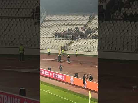 Partizan vs Nice - Les supporters niçois saluent le départ des footballeurs français #partizan #nice