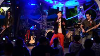 Suburban Legends - &quot;(crowd banter) + Up All Night&quot; Live @ Disneyland! [27 April 2012]