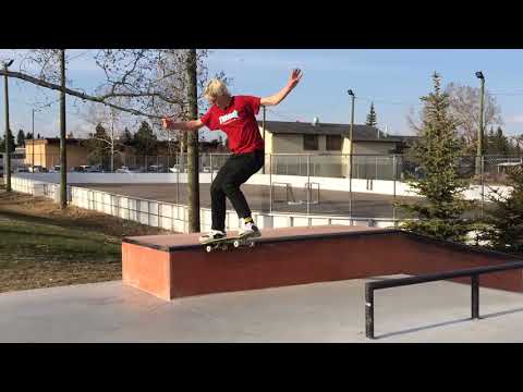 neva underestimate this pimpin cuz im raisin hell