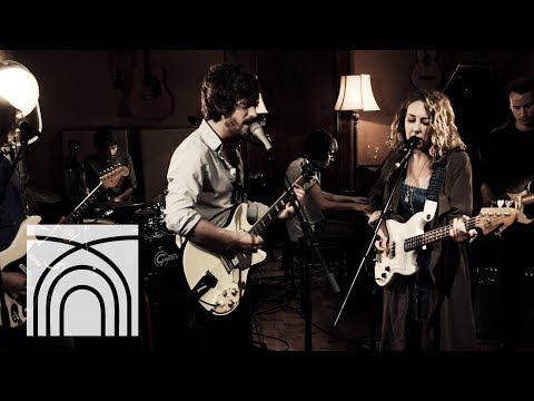 Mono Club - Venus Rising // The Crypt Sessions