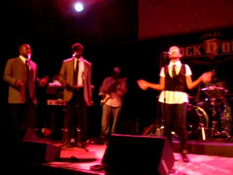 Teresa Jenee at the November Suite Soul Spot