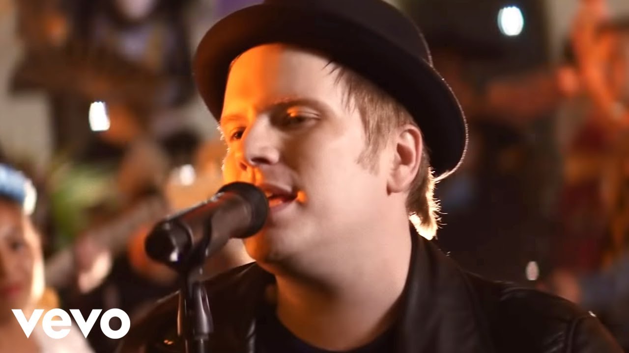 Fall Out Boy - HOLD ME TIGHT OR DONâ€™T - YouTube