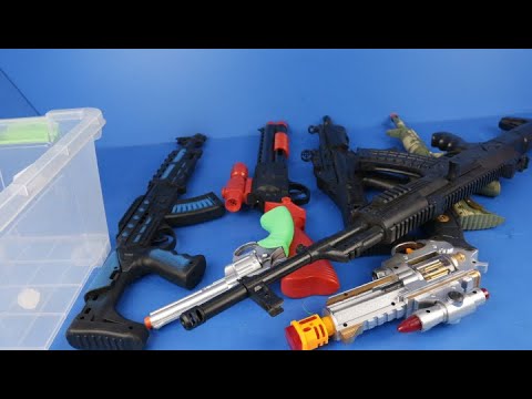 WW2 Toy Gun - US ARMY - German Army - Soviet Army - M1 Carbine - Box of Toy Guns - Toys Timeline