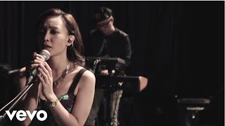 Chlara - True Colours (evo sessions Live)