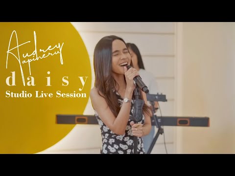 Audrey Tapiheru - Daisy (Live Studio Session)