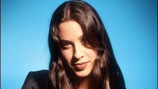 Alanis Morissette’s Ironic Miscalculation Of Irony