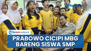 Momen Prabowo Santap MBG Bareng Siswa SMPN 111 Jakarta: Duduk di Bangku, Pastikan Program Berjalan